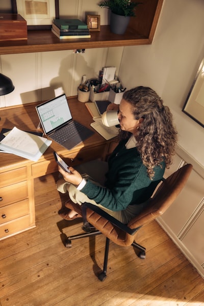 The new ChatGPT memory upgrade remembers your business between chats, 7 practical ways small businesses should use it, plus 2 privacy traps to avoid.