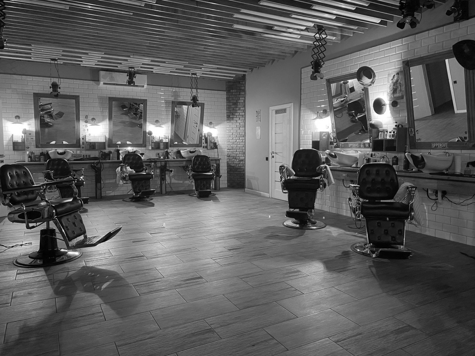 Barber shop and tattoo studio software guide for small business owners