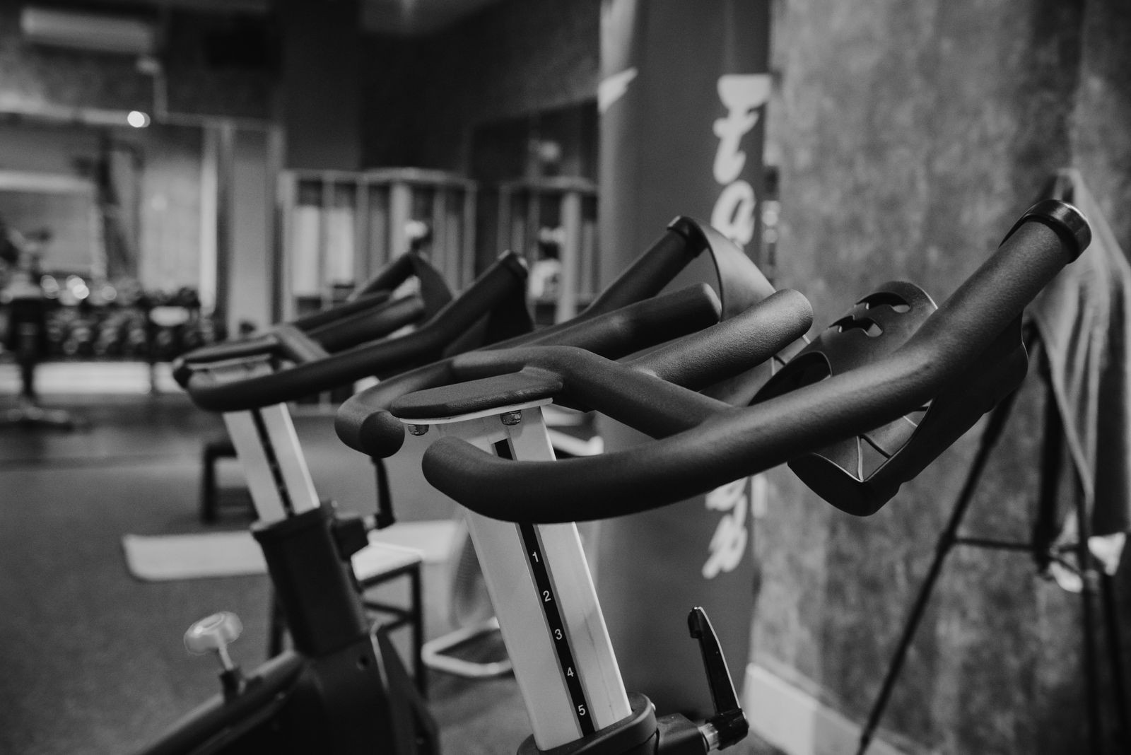 Comparison of the best gym and fitness studio management software for memberships, class booking, and billing