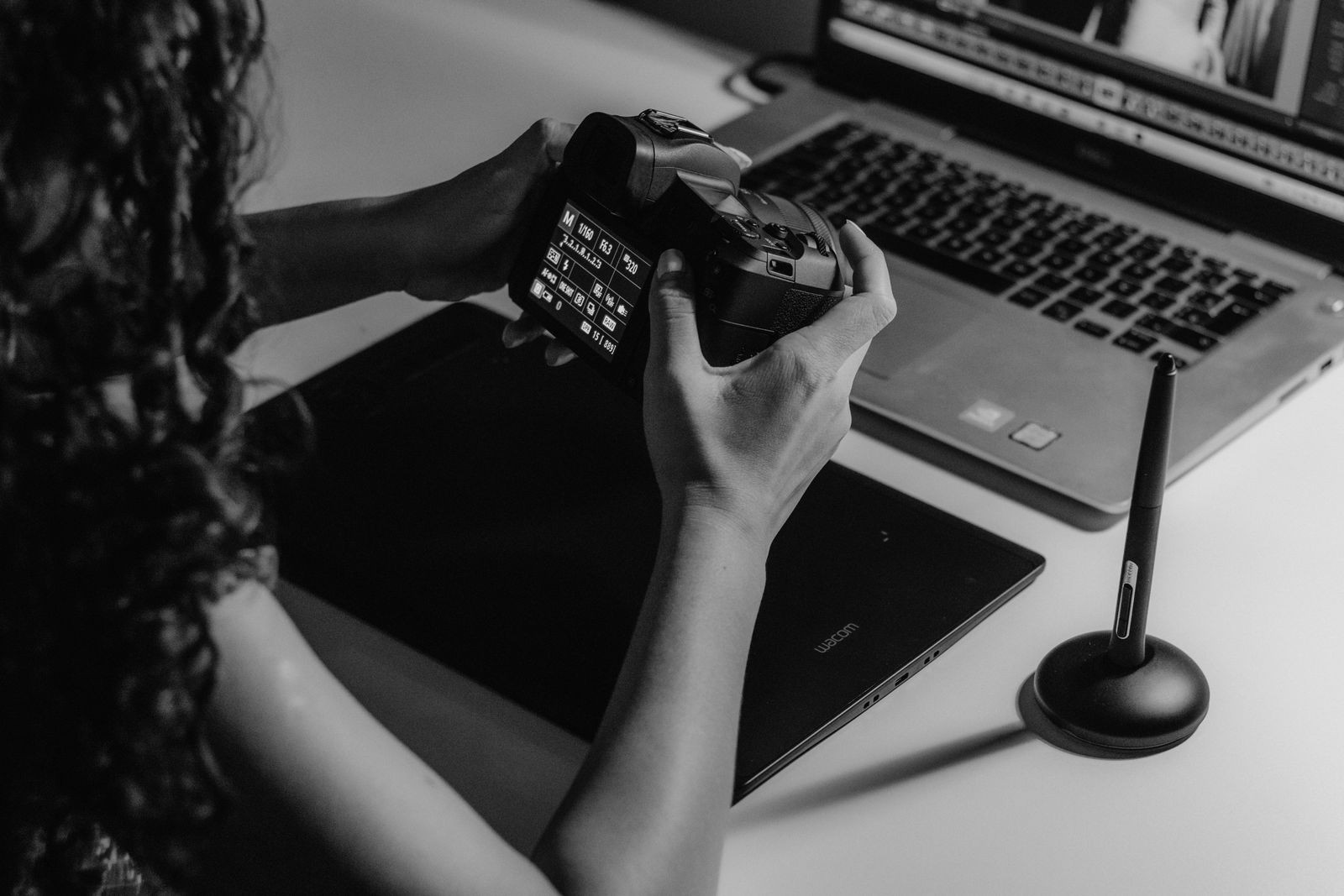 Best Photography Business Software for Studios and Freelancers (2026)