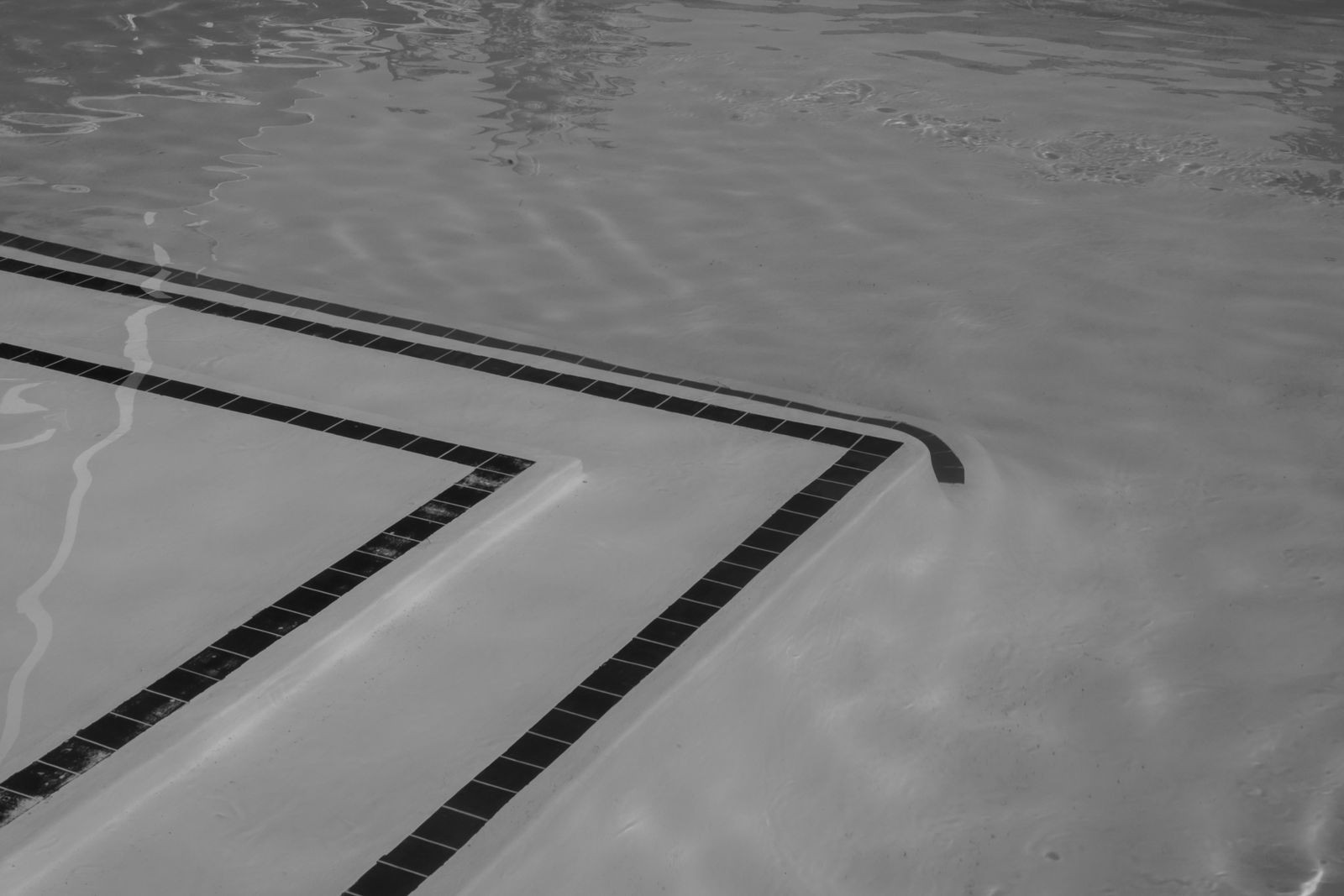 Best pool service software for route-based pool cleaning and maintenance businesses